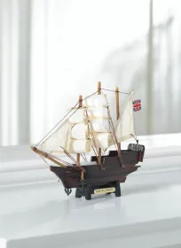 Mini Mayflower Ship Model